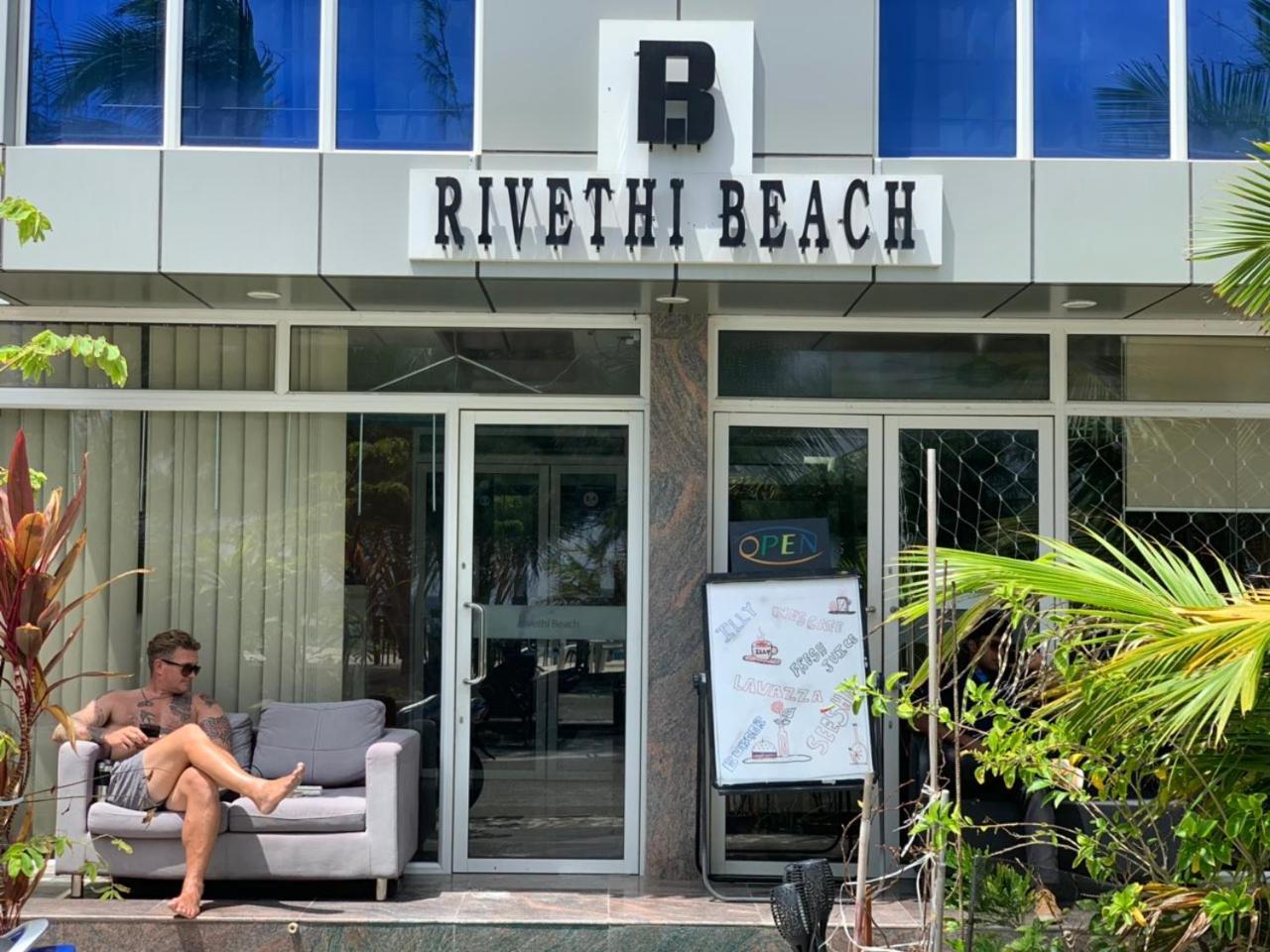 Rivethi Beach Hulhumalé Buitenkant foto